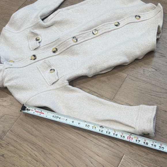 Aritzia Wilfred Free The Ganna Wool Button Up Shirt Jacket Size 2XS Cream - Picture 10 of 11